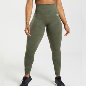 Gymshark Women’s Adapt Camo Seamless Leggings Moss Olive/Core Olive
